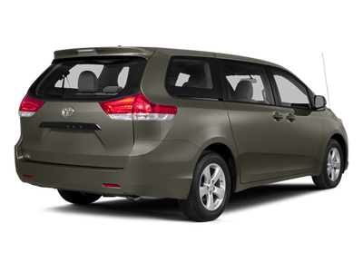 2014 Toyota Sienna XLE V6 8 Passenger