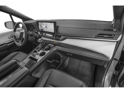 2025 Toyota Sienna XSE
