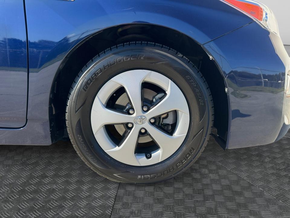 2015 Toyota Prius Three