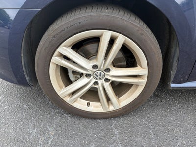 2014 Volkswagen Passat 1.8T SE