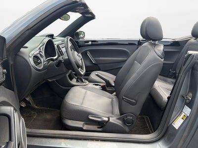 2013 Volkswagen Beetle Convertible 2.0T
