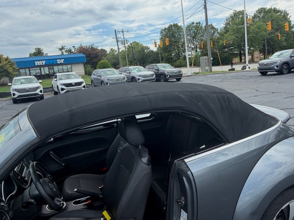 2013 Volkswagen Beetle Convertible 2.0T