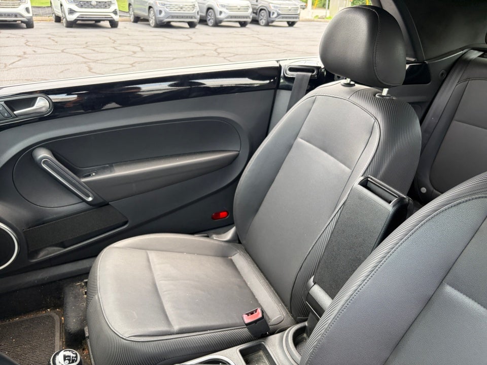 2013 Volkswagen Beetle Convertible 2.0T