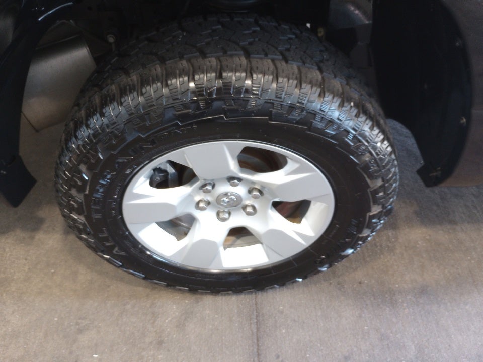 2021 RAM 1500 Big Horn Quad Cab 4x4 6'4" Box