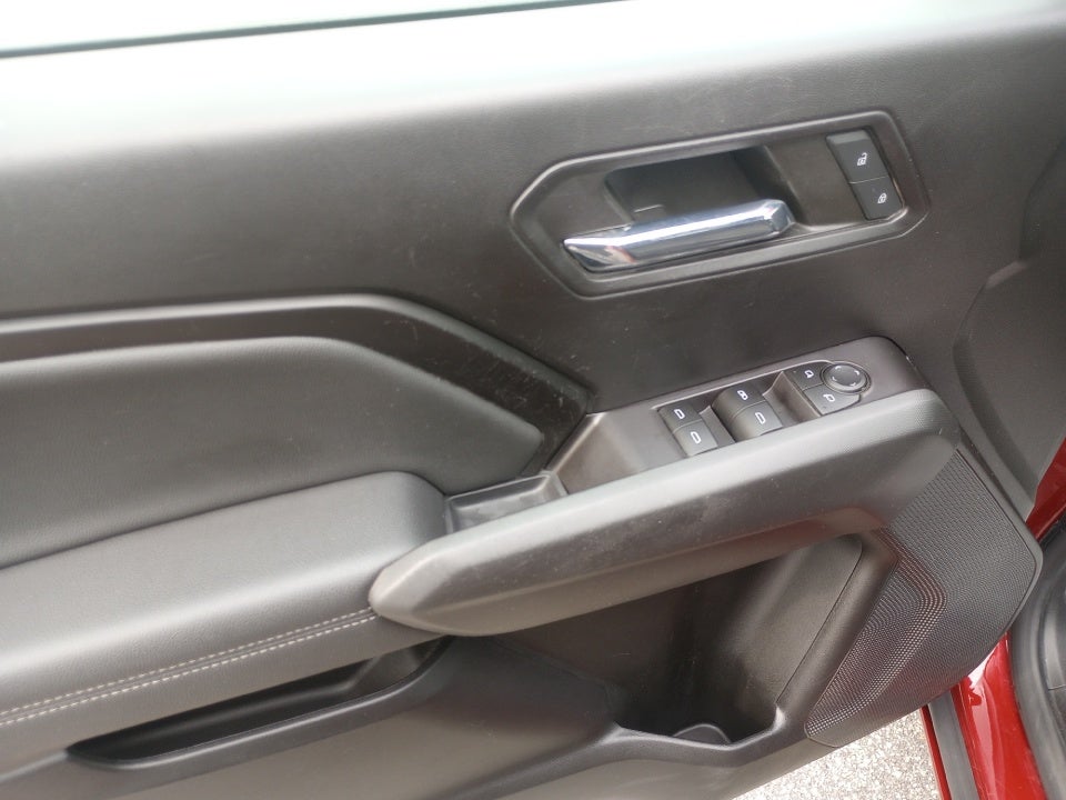 2023 Chevrolet Colorado 4WD Crew Cab Short Box LT