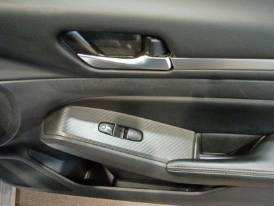 2022 Nissan Altima SV FWD