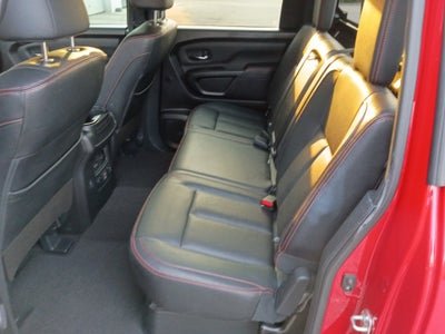 2021 Nissan TITAN Crew Cab PRO-4X 4x4