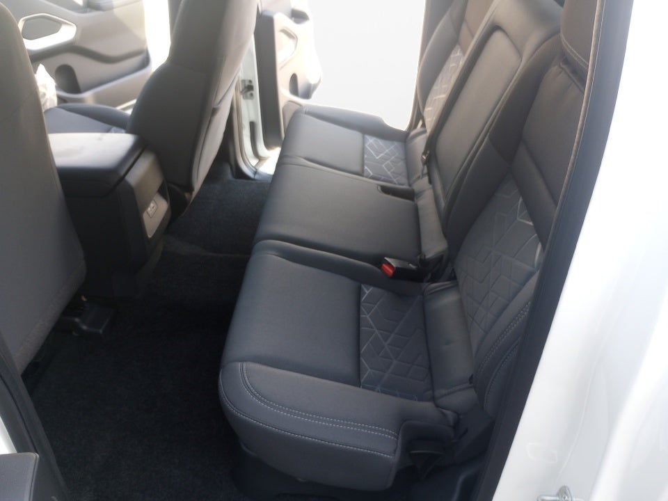 2026 Nissan Frontier Crew Cab SV 4x2