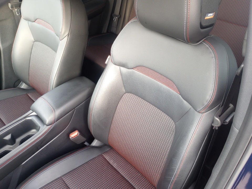 2025 Nissan Kicks SR FWD