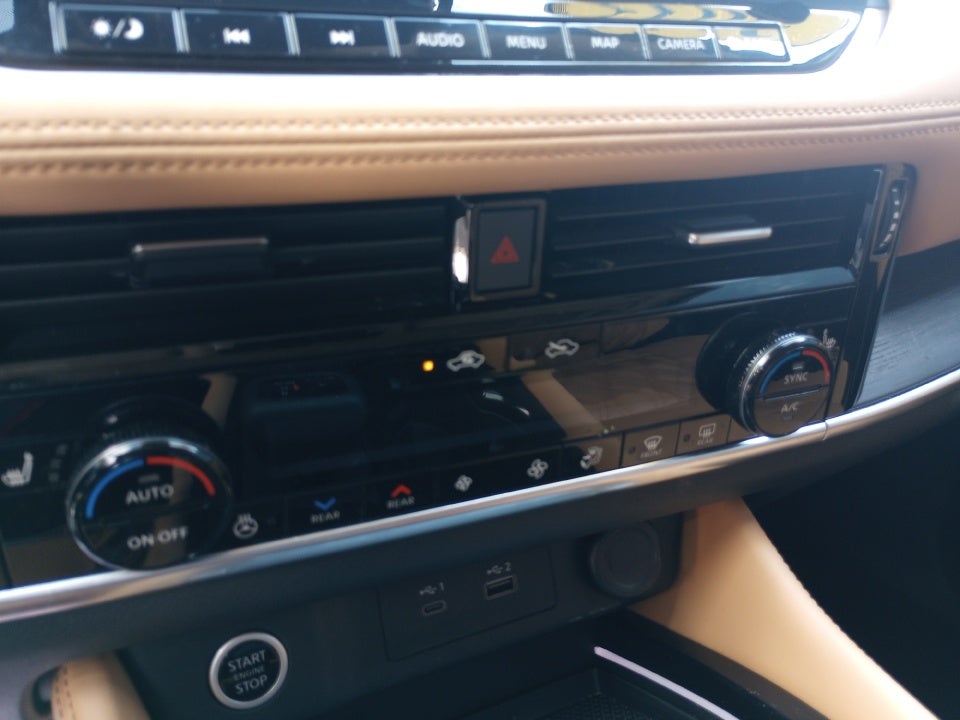 2023 Nissan Rogue Platinum FWD