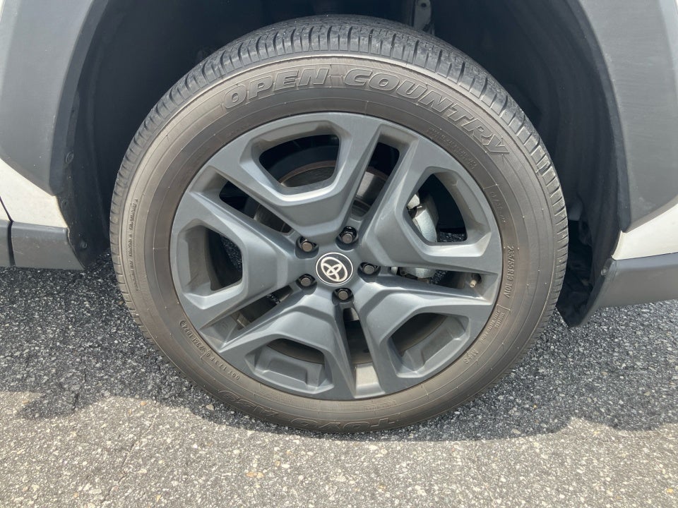 2024 Toyota RAV4 Adventure