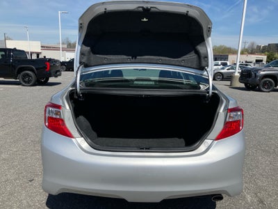 2014 Toyota Camry SE