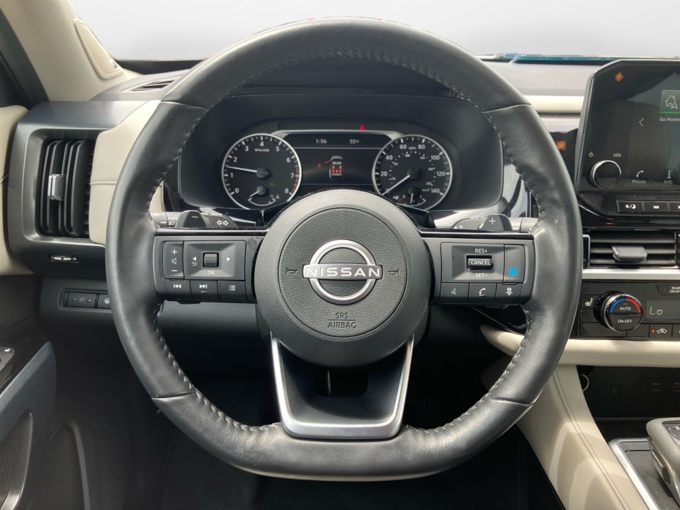 2024 Nissan Pathfinder SL 4WD