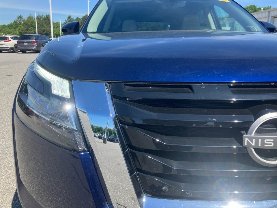 2024 Nissan Pathfinder SL 4WD