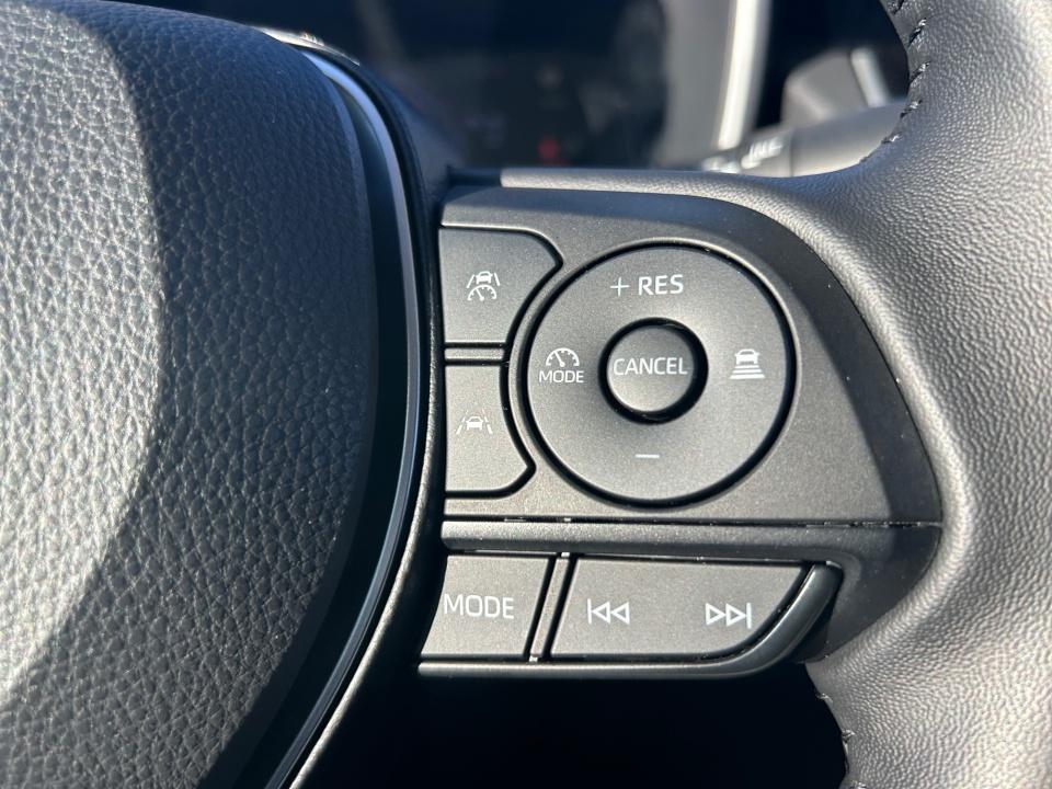 2025 Toyota Corolla Hybrid XLE
