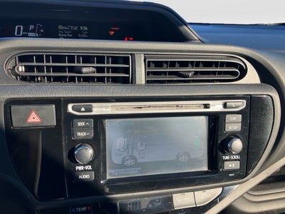 2016 Toyota Prius c One