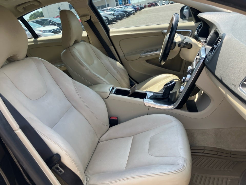 2015 Volvo S60 T5 Drive-E Premier
