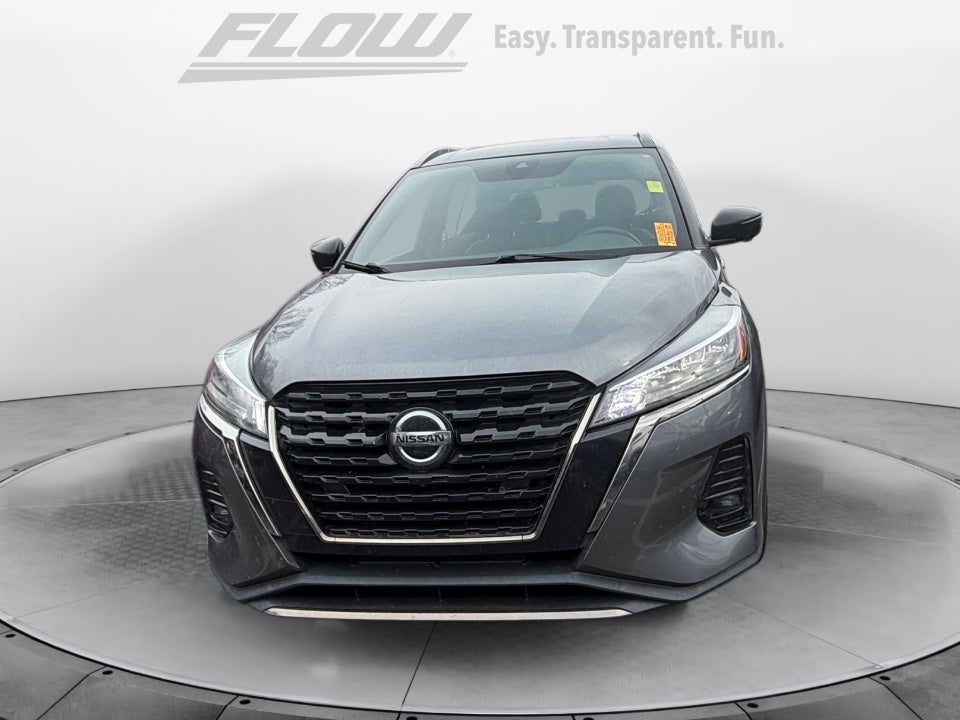2021 Nissan Kicks SR Xtronic CVT