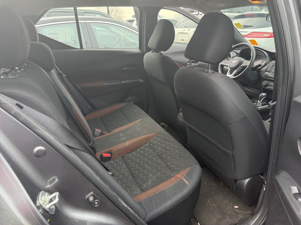 2021 Nissan Kicks SR Xtronic CVT