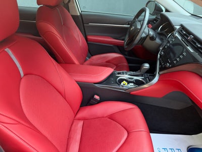 2019 Toyota Camry XSE