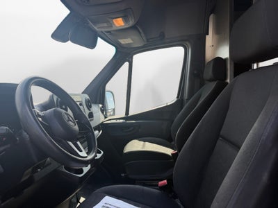 2019 Mercedes-Benz Sprinter 2500 Standard Roof V6