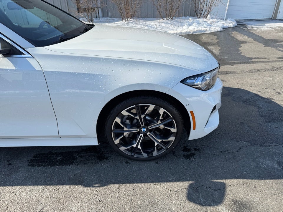 2025 BMW 330i xDrive