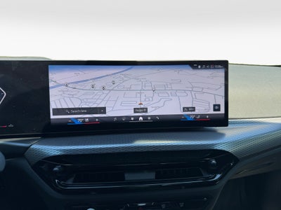 2025 BMW 330i xDrive