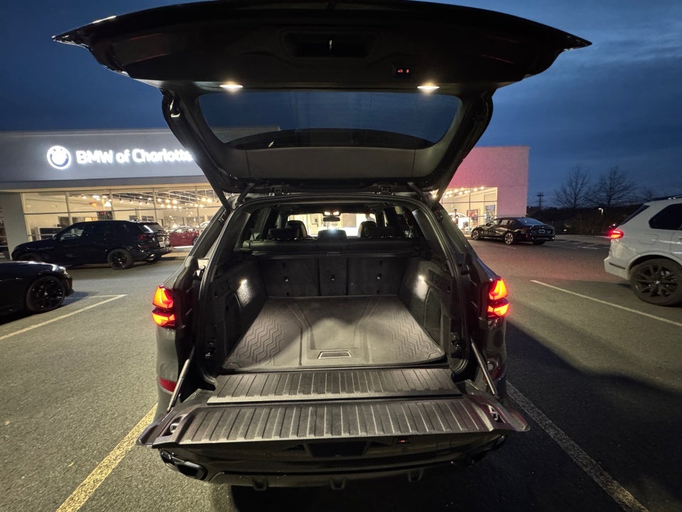 2024 BMW X5 M60i