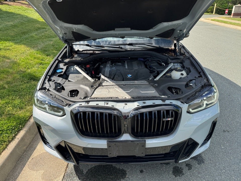 2023 BMW X3 M40i