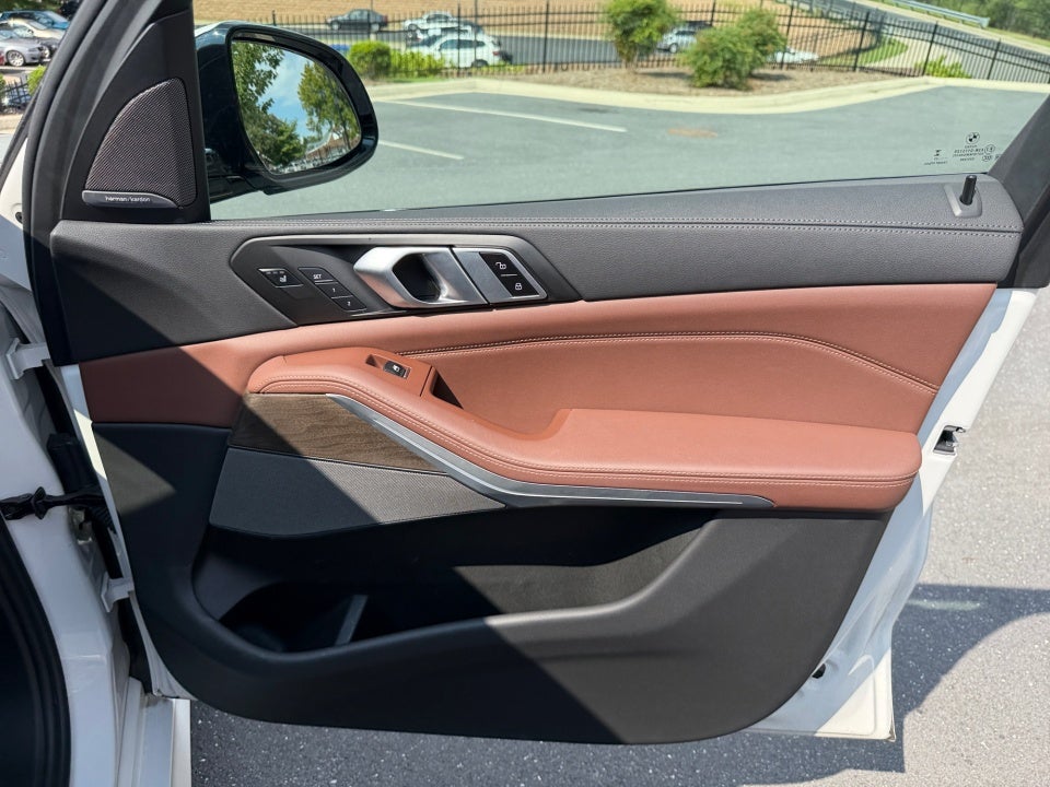 2023 BMW X5 PHEV xDrive45e