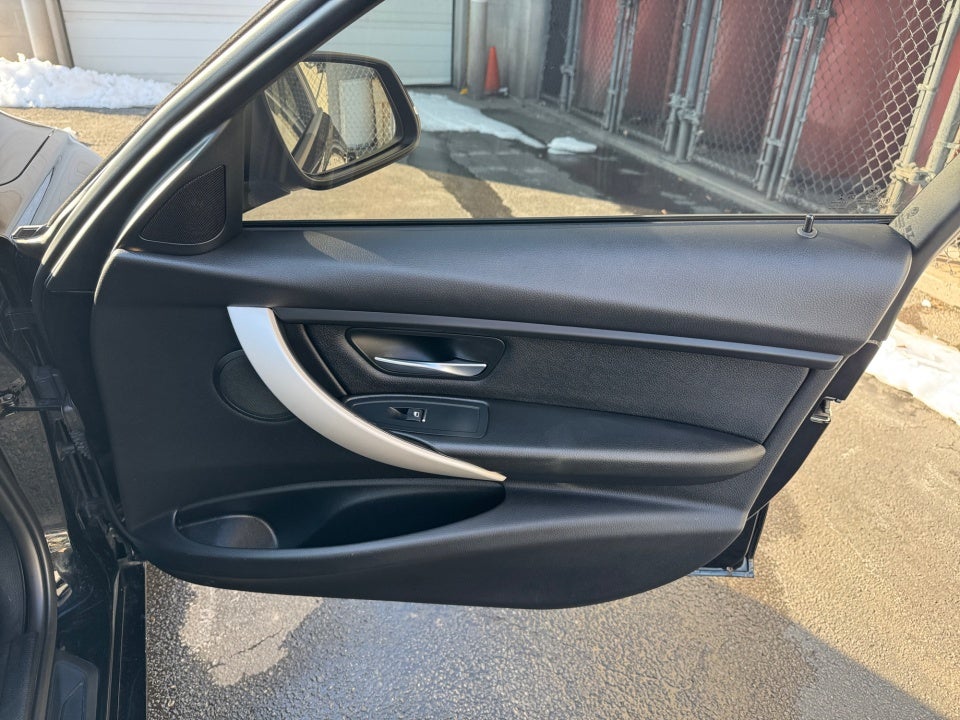 2017 BMW 320i xDrive