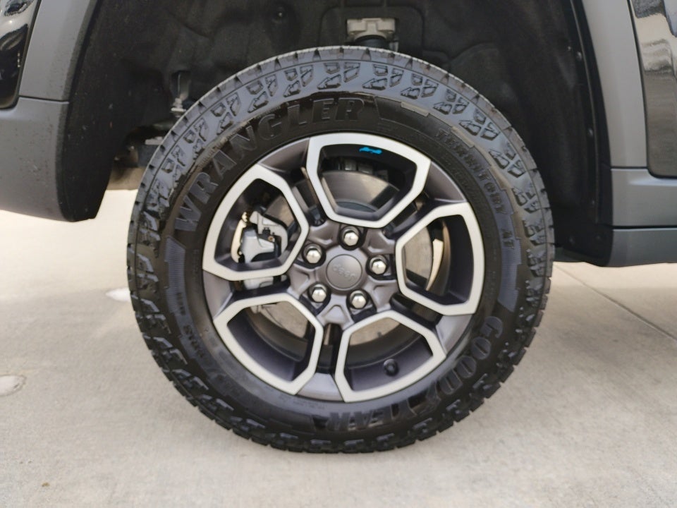 2023 Jeep Grand Cherokee 4xe Trailhawk