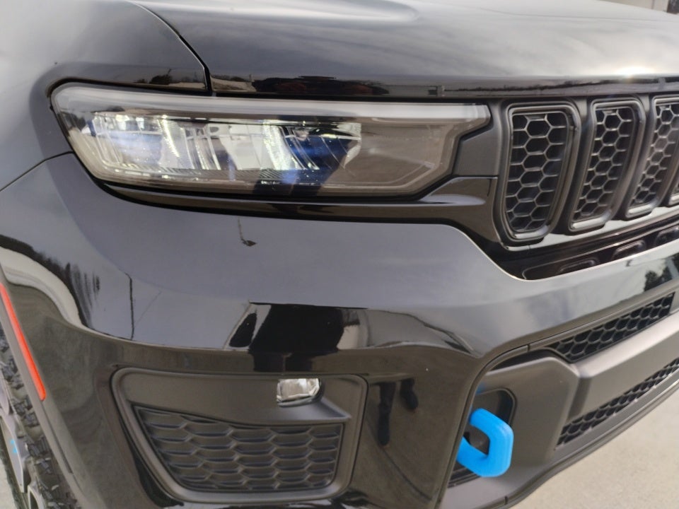 2023 Jeep Grand Cherokee 4xe Trailhawk