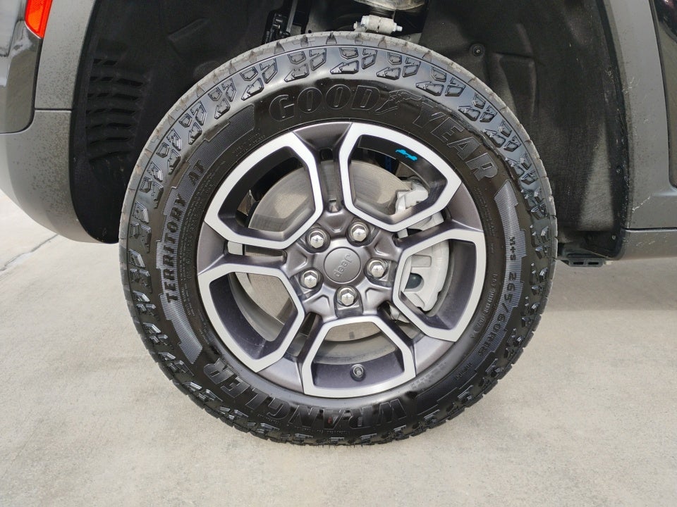 2023 Jeep Grand Cherokee 4xe Trailhawk