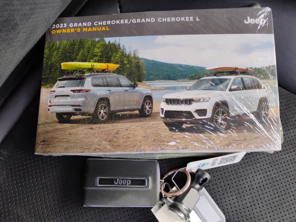 2023 Jeep Grand Cherokee 4xe Trailhawk