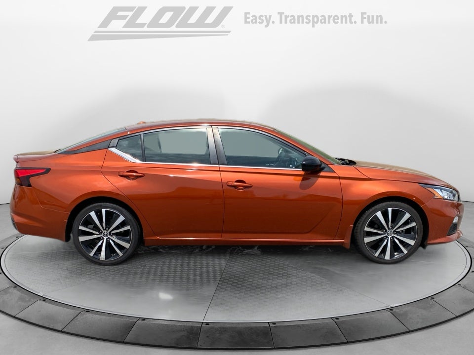2022 Nissan Altima SR FWD