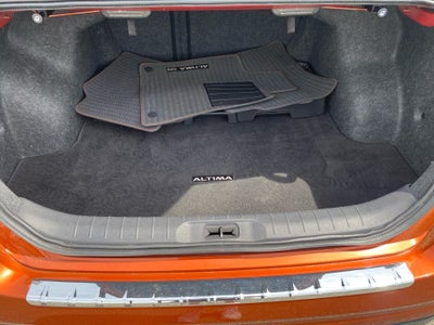 2022 Nissan Altima SR FWD