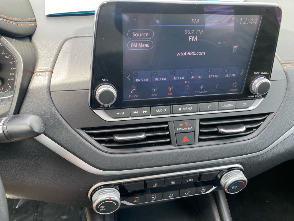 2022 Nissan Altima SR FWD