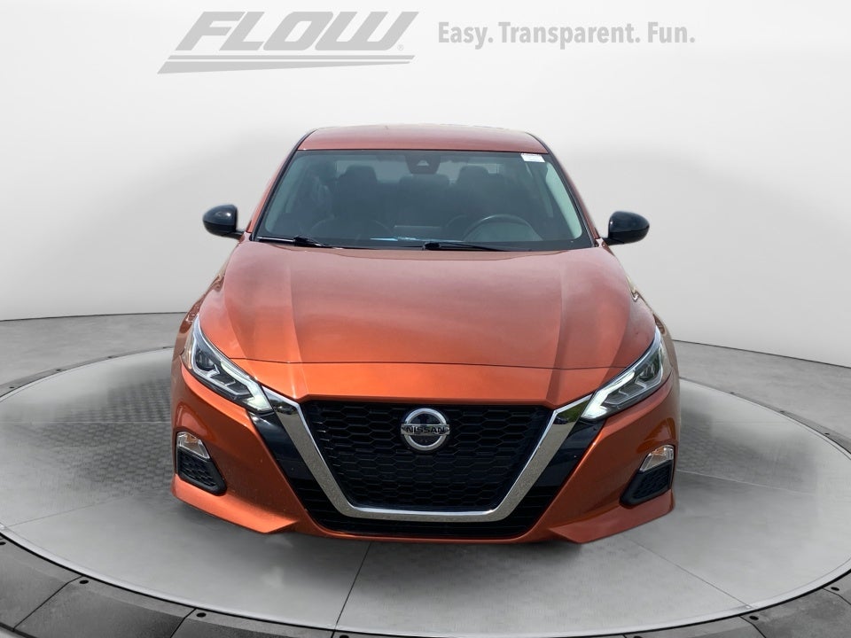 2022 Nissan Altima SR FWD