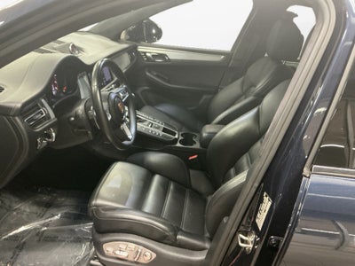 2020 Porsche Macan Turbo