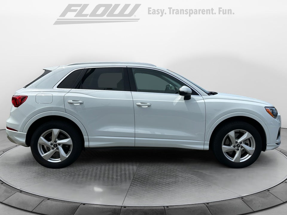 2022 Audi Q3 Premium 40 TFSI quattro Tiptronic