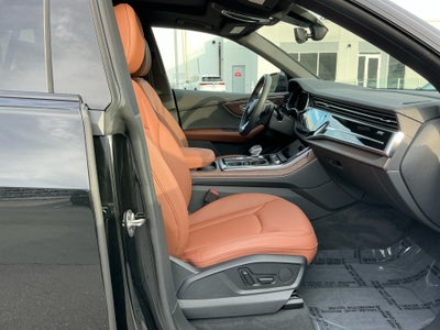 2025 Audi Q8 Premium 55 TFSI quattro