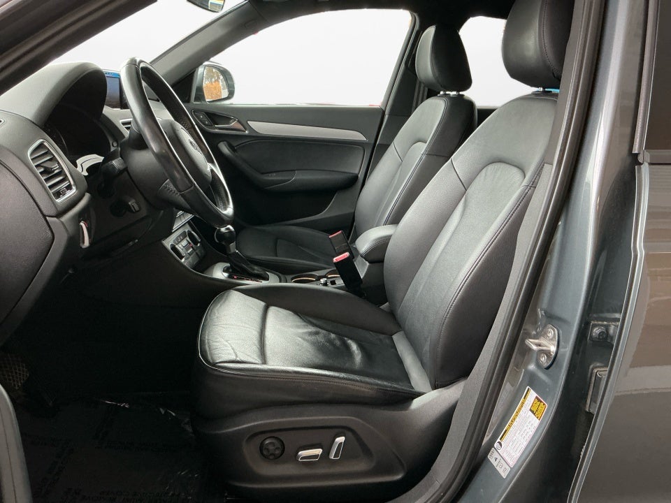 2017 Audi Q3 2.0T Premium