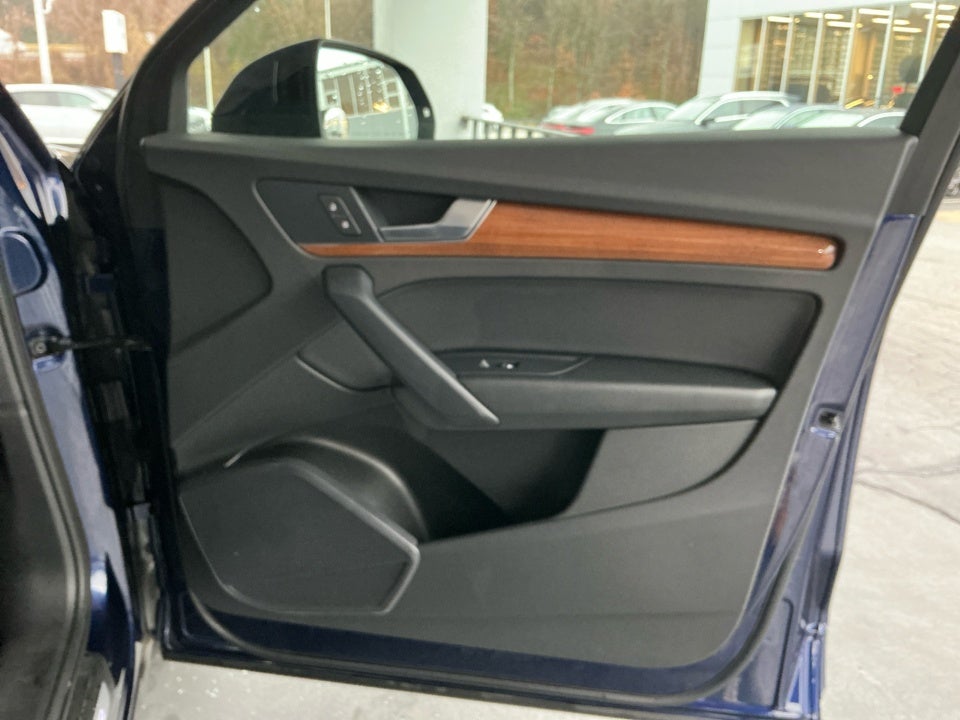 2022 Audi Q5 Premium 45 TFSI S line quattro S tronic