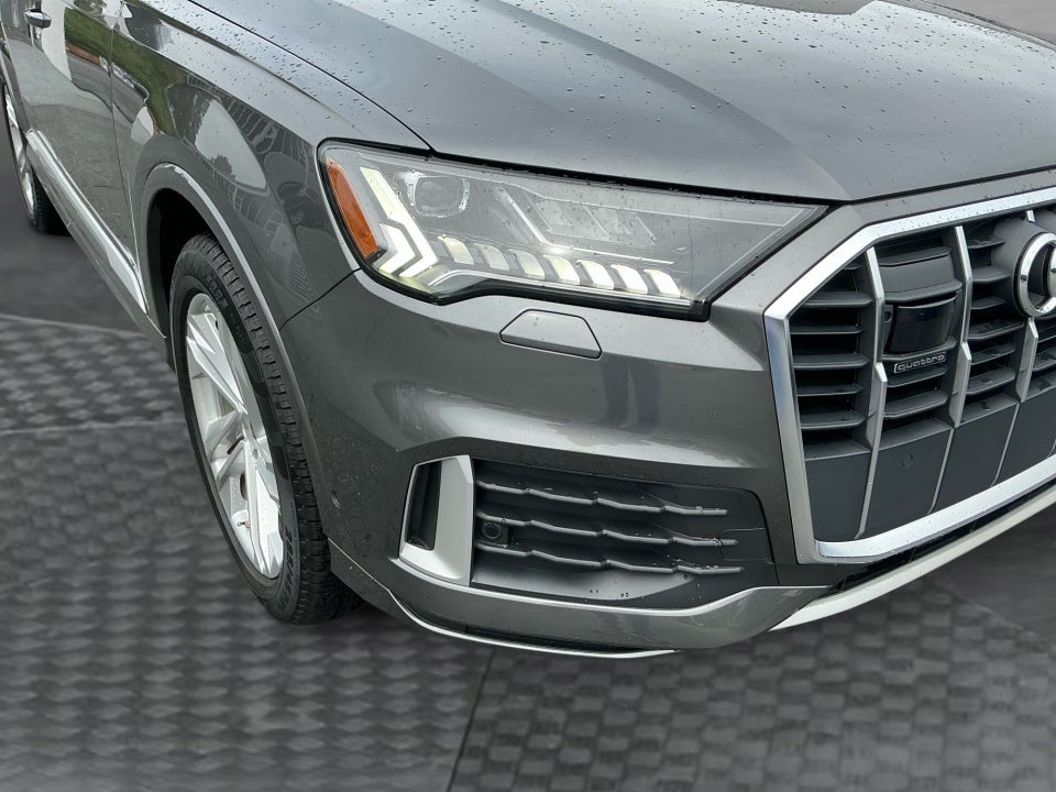 2023 Audi Q7 Premium Plus