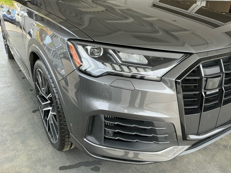 2023 Audi Q7 Prestige 55 TFSI quattro Tiptronic