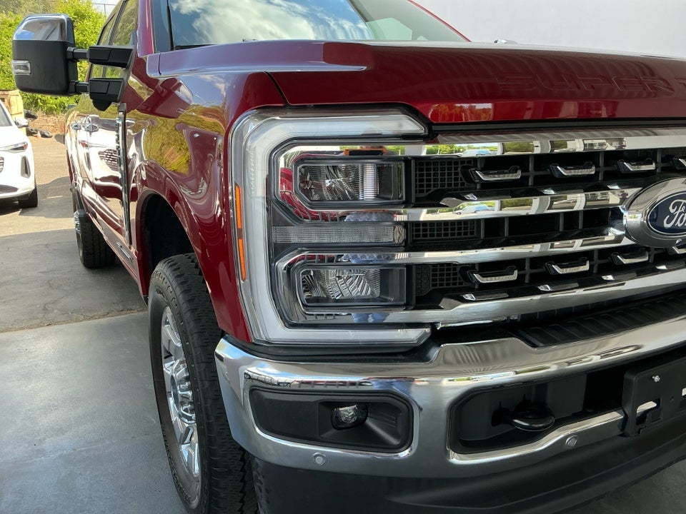 2025 Ford F-250 LARIAT