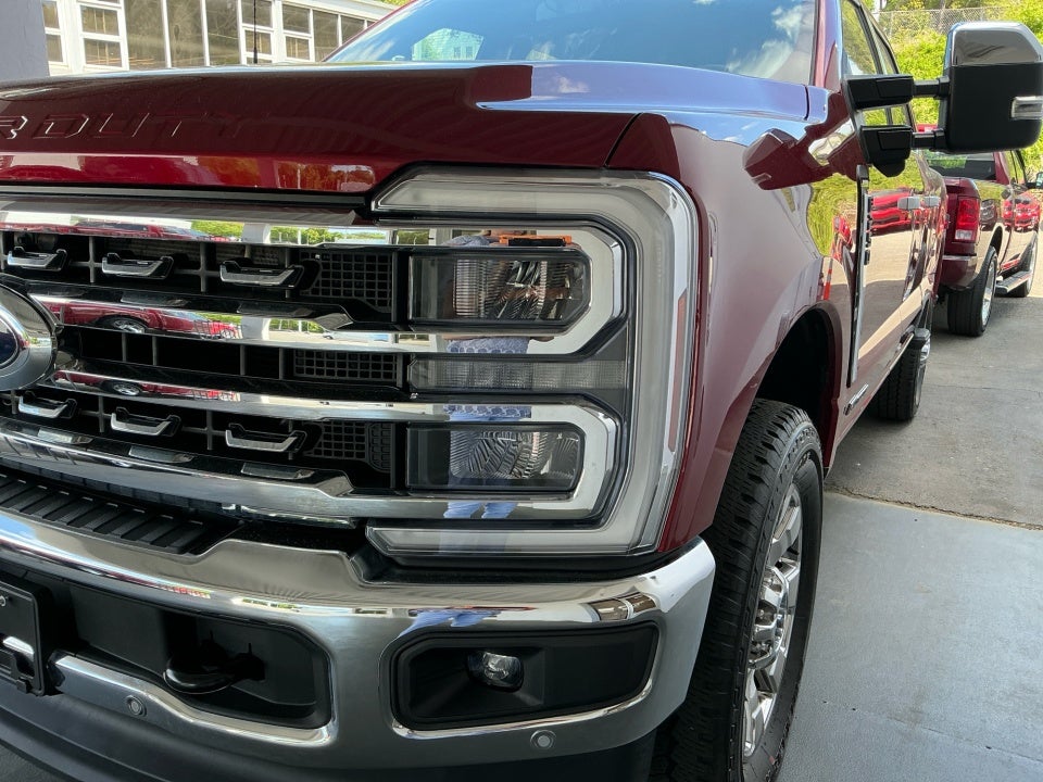 2025 Ford F-250 LARIAT