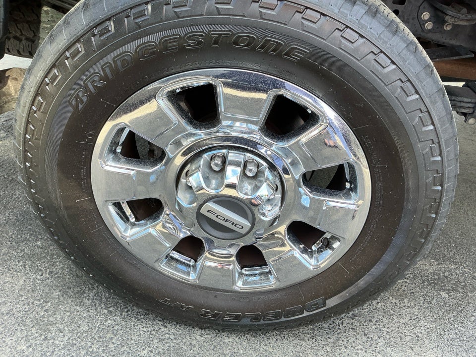 2025 Ford F-250 LARIAT