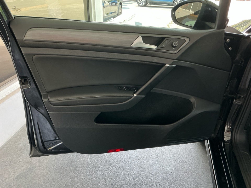 2021 Volkswagen Golf TSI